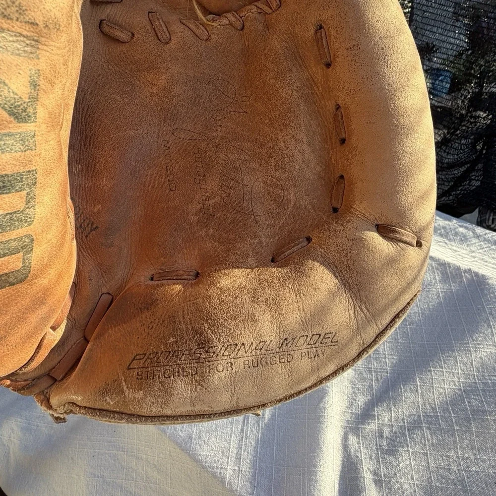 Vintage Mizuno‎ Gary Carter Autograph Catcher's Mitt MT1200 Lite-Flex 34
